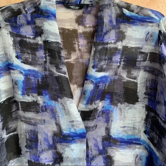 Simply Vera Verá Wang Roll Tab Print Popover Top - Picture 3 of 10